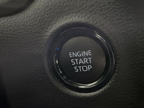 Used 2025 Toyota Tundra SR5 image 23