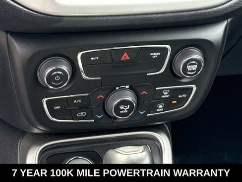 Used 2021 Jeep Compass Latitude w/ Sun and Sound Group AWD/4WD image 22