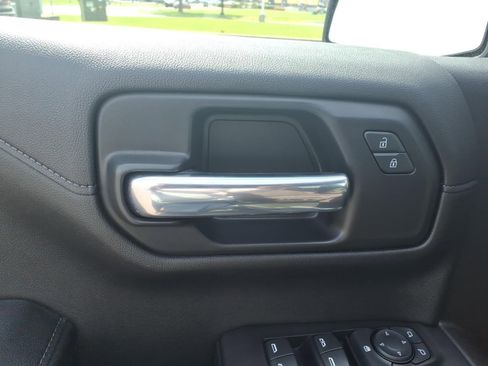 Used 2020 Chevrolet Silverado 1500 RST w/ All-Star Edition image 14