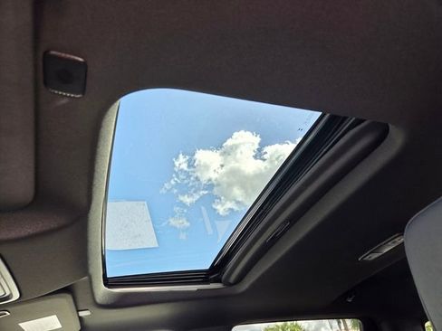 New 2026 GMC Sierra 1500 AT4 w/ AT4 Premium Package image 7