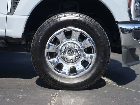 Used 2024 Ford F250 King Ranch w/ Chrome Package AWD/4WD image 4