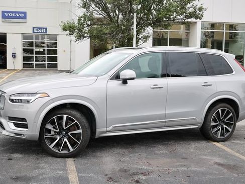 Used 2023 Volvo XC90 B5 Plus w/ Protection Package Premier AWD/4WD image 21