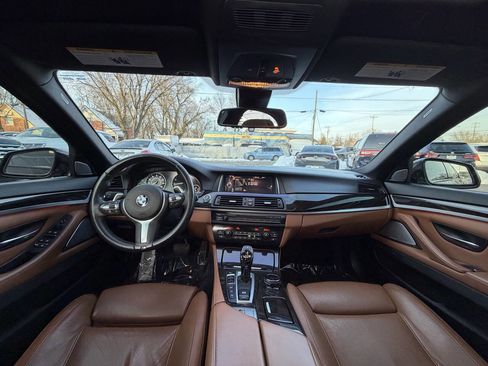 Used 2016 BMW 550i xDrive Sedan image 16