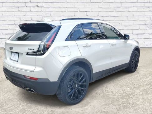 Used 2023 Cadillac XT4 Sport w/ LPO, Onyx Lite Package FWD image 4