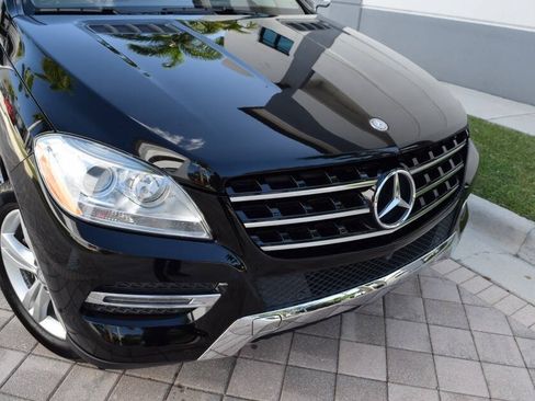 Used 2015 Mercedes-Benz ML 250 BlueTEC 4MATIC image 8