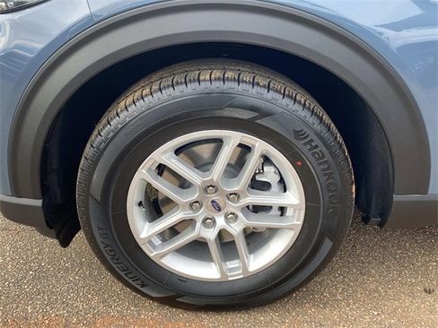 New 2026 Ford Explorer Active image 28