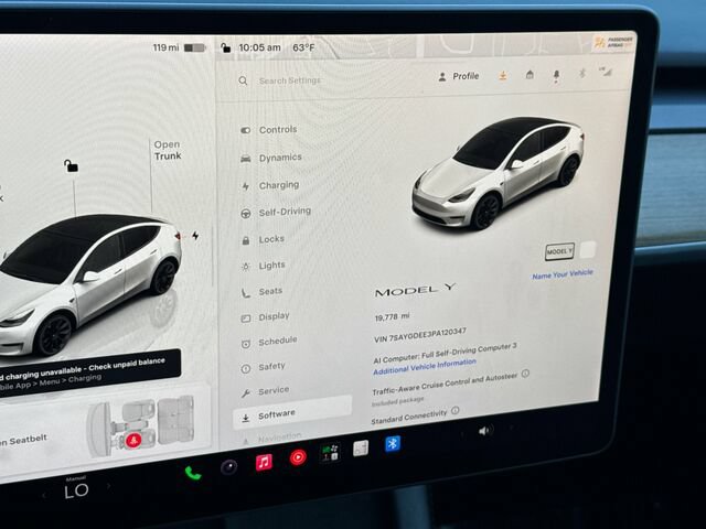 Used 2023 Tesla Model Y AWD image 35