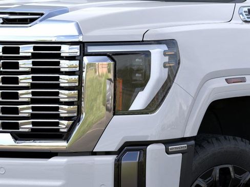 New 2026 GMC Sierra 2500 Denali w/ Denali Reserve Package AWD/4WD image 10