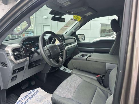 Used 2023 Ford F150 XLT image 15