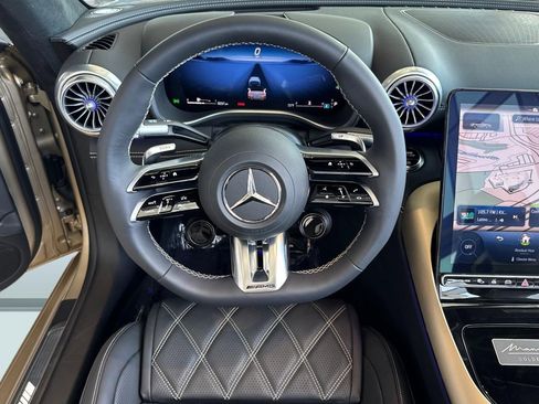 New 2025 Mercedes-Benz SL 63 AMG 4MATIC image 24