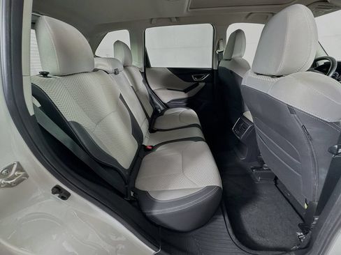 Used 2022 Subaru Forester Premium AWD/4WD image 35