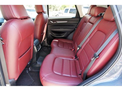 Certified 2021 MAZDA CX-5 Carbon Edition image 10