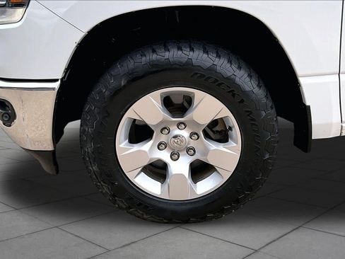 Used 2019 RAM 1500 Big Horn AWD/4WD image 8