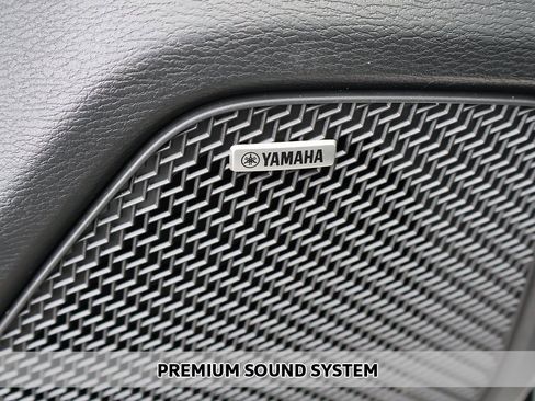 New 2026 Mitsubishi Outlander SEL image 5