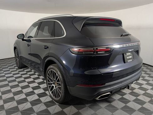 Certified 2023 Porsche Cayenne AWD/4WD image 3