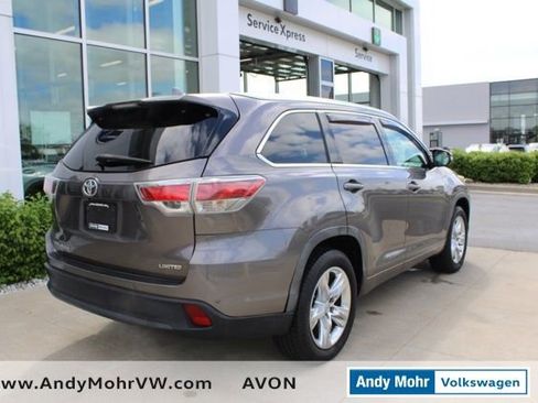 Used 2014 Toyota Highlander Limited Platinum FWD image 6