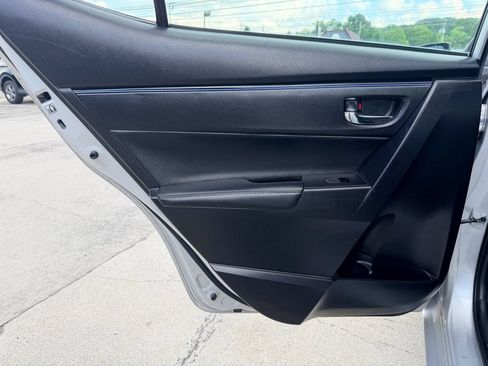 Used 2017 Toyota Corolla SE FWD image 25