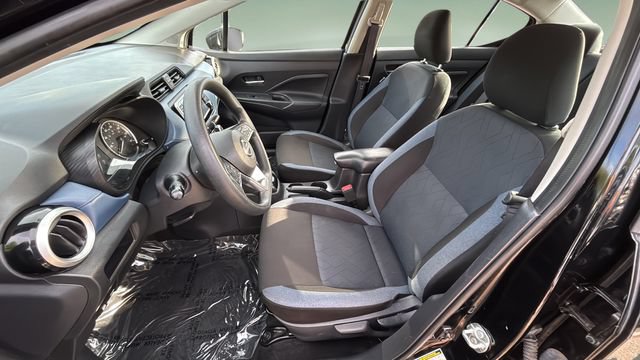 Used 2025 Nissan Versa SV FWD image 18