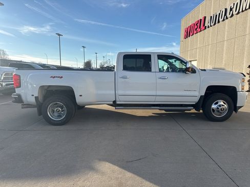Used 2019 Chevrolet Silverado 3500 LTZ w/ Duramax Plus Package image 4