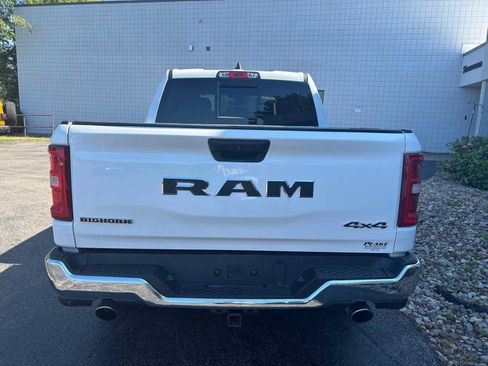 Used 2025 RAM 1500 Big Horn AWD/4WD image 5
