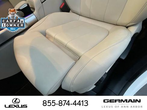Used 2022 Mercedes-Benz GLB 250 4MATIC image 22