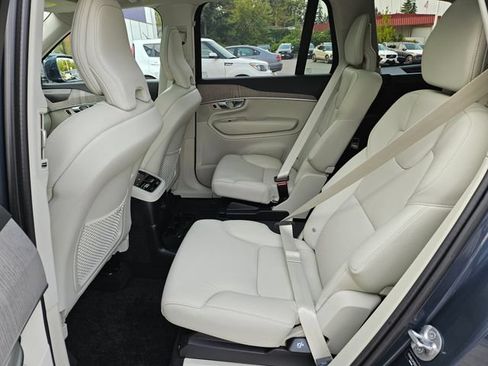 Certified 2024 Volvo XC90 T8 Plus w/ Protection Package Premier AWD/4WD image 15