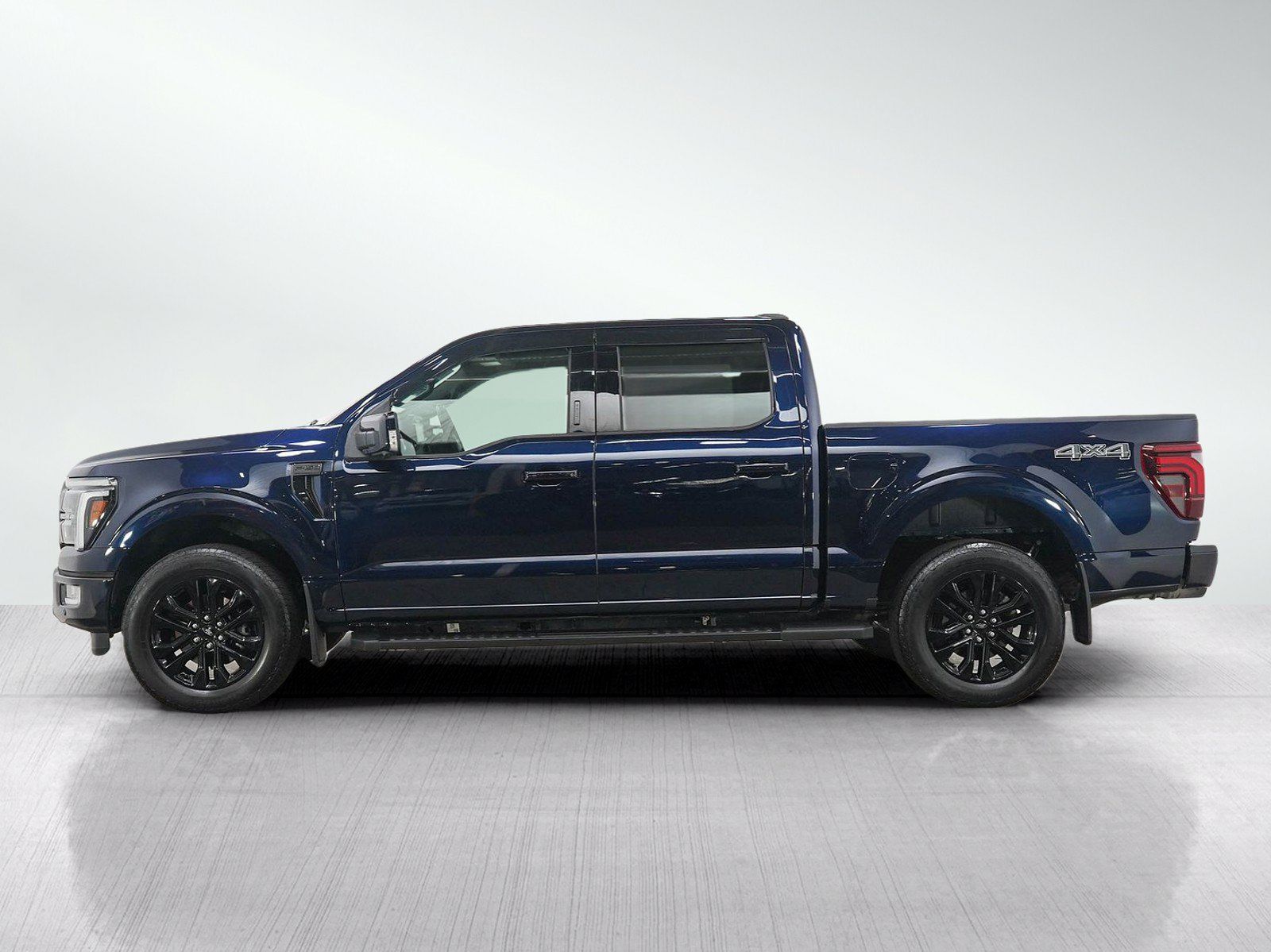 Used 2024 Ford F150 Lariat w/ Bed Utility Package AWD/4WD image 2