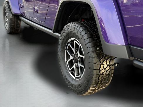 New 2026 Jeep Gladiator Rubicon w/ Steel Power Dome Hood Package image 32