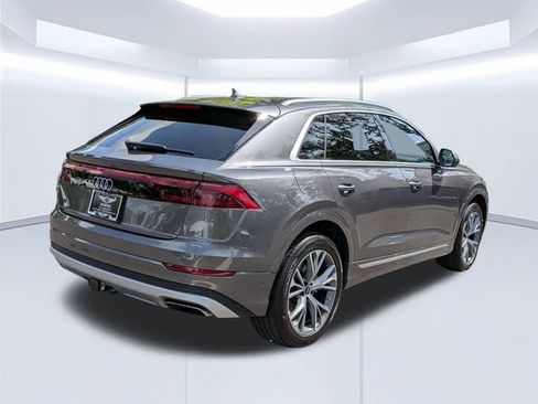 Used 2025 Audi Q8 Premium Plus AWD/4WD image 4