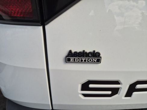 Used 2022 Hyundai Santa Cruz SEL Premium image 14