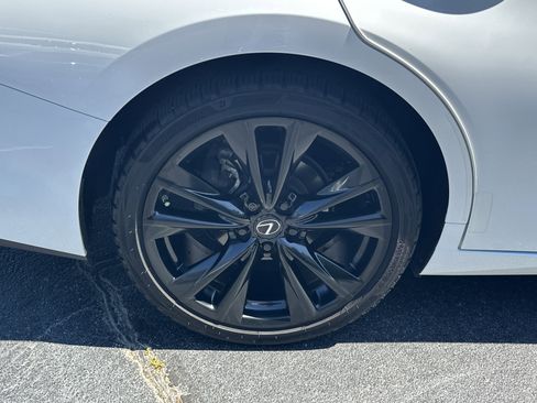 Used 2022 Lexus ES 350 F Sport w/ Accessory Package 2 FWD image 19