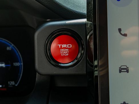 Used 2025 Toyota Tacoma TRD Sport w/ TRD Sport Upgrade Package AWD/4WD image 23