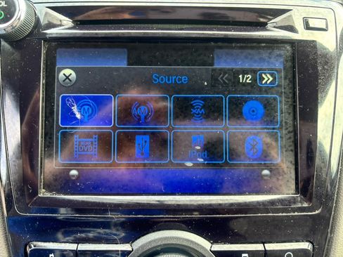 Used 2017 Honda Odyssey SE image 24