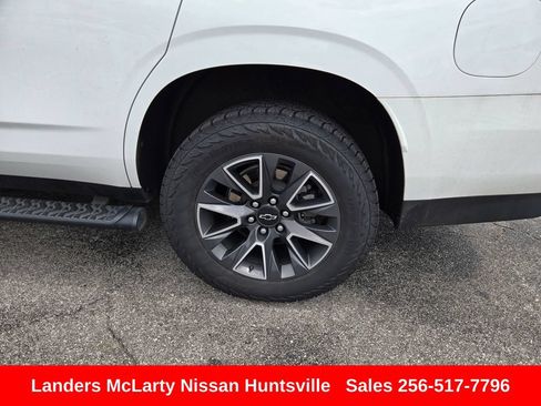Used 2023 Chevrolet Tahoe Z71 AWD/4WD image 12