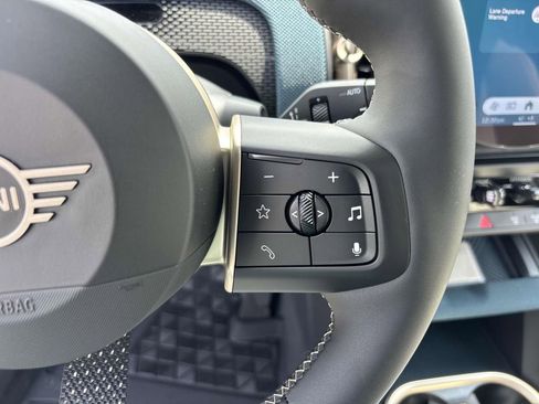 New 2025 MINI Cooper Countryman S w/ Comfort Package Max image 18