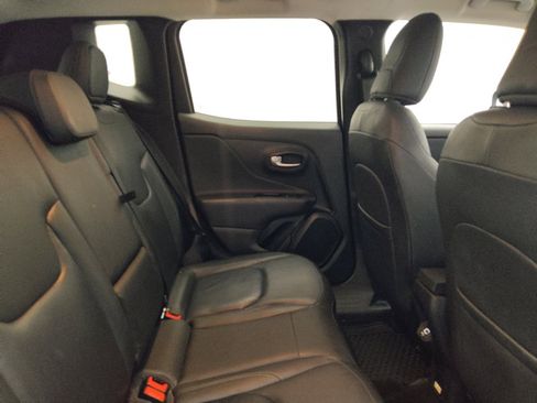 Used 2022 Jeep Renegade Limited AWD/4WD image 19