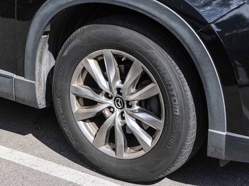 Used 2018 MAZDA CX-9 Touring image 4