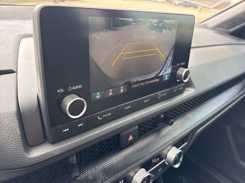 Used 2023 Honda CR-V Sport image 10