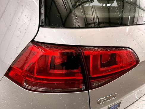 Used 2015 Volkswagen GTI S FWD image 29