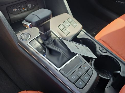 New 2026 Kia Sportage SX FWD image 27
