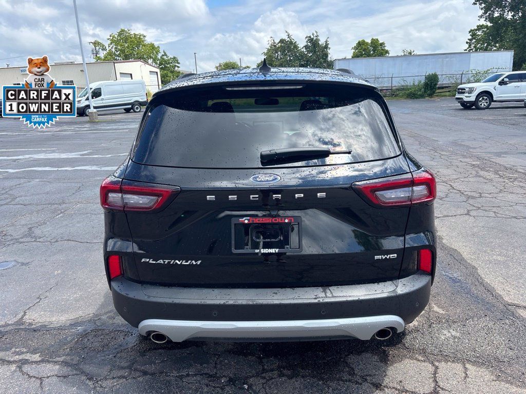 Used 2023 Ford Escape Platinum AWD/4WD image 4