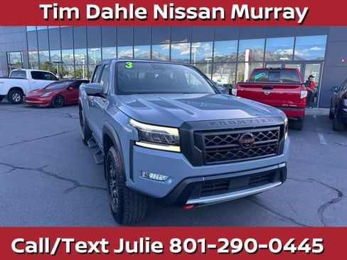 Used 2023 Nissan Frontier PRO-4X w/ Pro-4X Premium Package AWD/4WD image 3