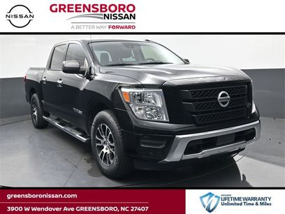 Used 2021 Nissan Titan SV w/ SV Convenience Package