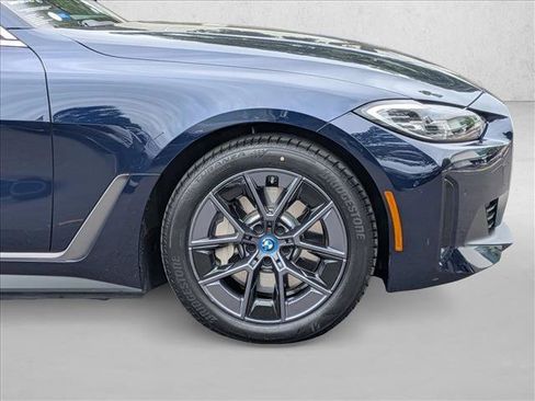 Certified 2023 BMW i4 eDrive40 RWD image 25