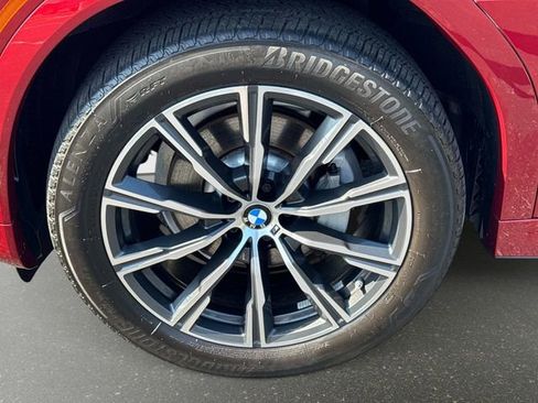 Used 2023 BMW X6 xDrive40i w/ M Sport Package AWD/4WD image 9