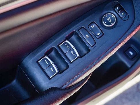 Used 2021 Honda Accord Sport image 18