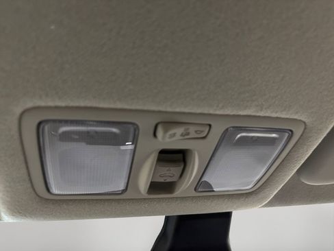 New 2025 Hyundai Venue SEL image 27