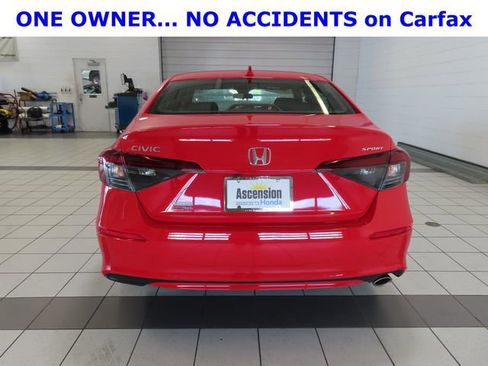 Certified 2025 Honda Civic Sport image 11