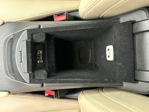 Used 2018 Cadillac XT5 FWD image 24