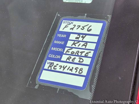 Used 2024 Kia Forte LXS w/ LXS Technology Package image 36